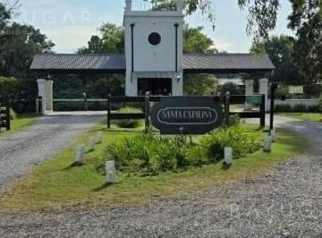 Terreno · 2300m² · Venta - Lote Central en Club de Campo Santa Catalina - Open Door