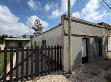 Casa · 2 Dormitorios · Casa a La Venta en Calle Soldado Azcarate
