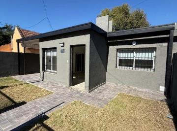 Casa · 350m² · 3 Dormitorios · 1 Cochera · Casa - Villa Allende