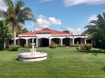 Local comercial · 600m² · 12 Cocheras · Venta de Inmueble Comercial (Salón de Eventos Sociales). San Martín