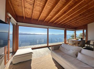Casa de 5 ambientes, San Carlos de Bariloche · Casa Sobre El Lago Nahuel Huapi con Acceso Directo Al Lago y Vistas Panorámicas