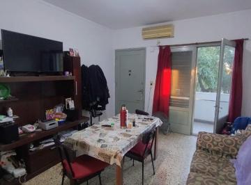 Departamento · 65m² · 4 Ambientes · 1 Cochera · Se Vende Departamento 3 Dorm. en Zona Sur