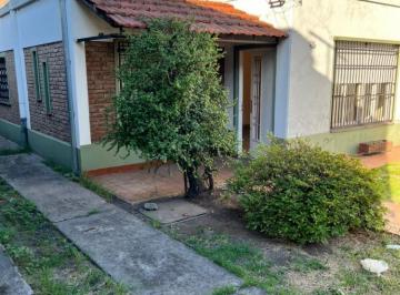 Casa · 100m² · 3 Ambientes · 3 Cocheras · Casa de 3 Ambientes en Venta