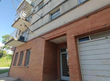 Departamento · 78m² · 3 Ambientes · 1 Cochera · Departamento en Venta de 2 Dorm.. Balcón con Vista. Cochera. Centro Zarate