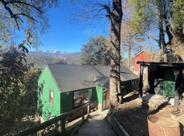 Casa · 196m² · 6 Ambientes · Casa Chalet en Alquiler en Altos del Sol, San Martin de Los Andes, Patagonia