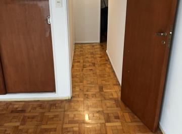 Departamento de 3 ambientes, Colegiales · Vendo Departamento de 3 Ambientes a La Calle