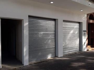 Local comercial de 1 ambiente, Parque Patricios · Local Comercial en Alquiler Ubicado en Parque Patricios
