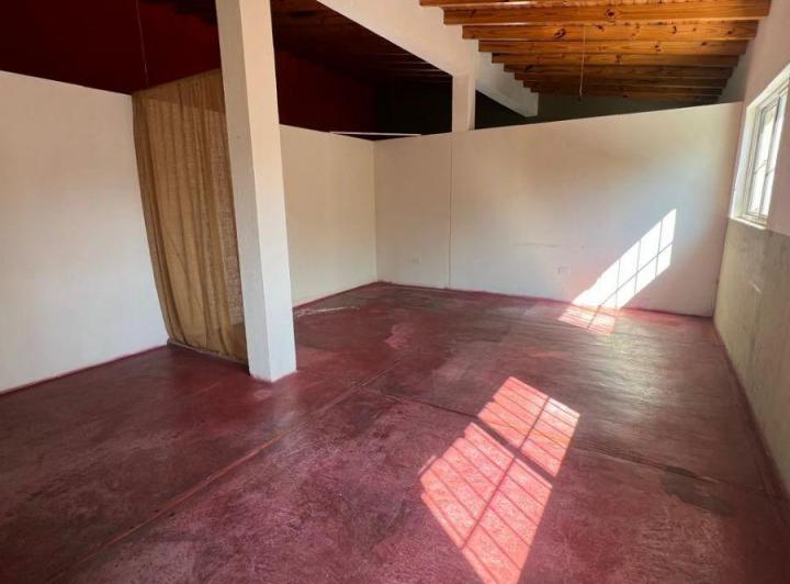 Local comercial · 80m² · 2 Ambientes