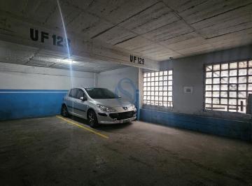 Garage · 12m² · Cochera en Plaza Colón · Acceso Seguro en Arenales