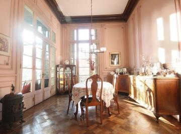 Departamento · 243m² · 9 Ambientes · Venta Semipiso 9 Ambientes Patio Balcón San Telmo