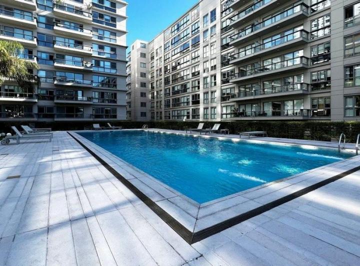 Departamento · 235ha · 4 Ambientes · 3 Cocheras