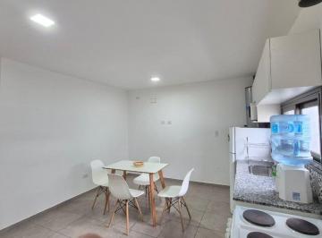 Departamento · 50m² · 3 Ambientes · 1 Cochera · Departamento en Alquiler - Amoblado o Sin Amoblar