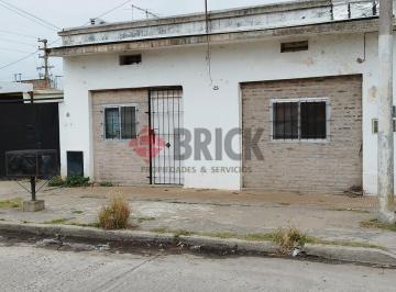 Terreno · 172m² · 11 Ambientes · 3 Cocheras · Casa Multifamiliar en José C. Paz