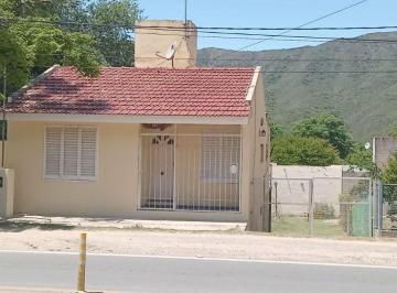 Casa de 4 ambientes, Bialet Massé · Casa en Venta en Bialet Massé Sobre Ruta 38, con Vista Panoramica a Las Sierras. Ca239.