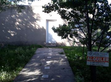Casa de 2 ambientes, Villa Carlos Paz · Casa en Perfectas Condiciones en Barrio Muy Tranquilo. Venta o Alquiler. Permuto