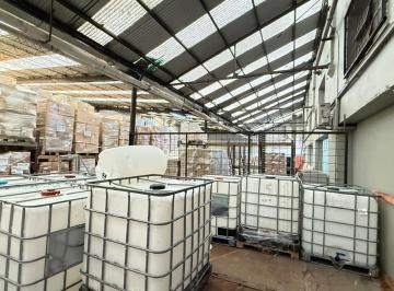 Depósito · 6843m² · Alquiler Depósito con Oficinas Constitucion 6800 m Cub en 4 Plantas Venta