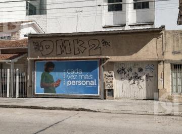 Local comercial · 112m² · Local a Reciclar en Venta