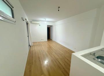Departamento · 42m² · 2 Ambientes · 1 Cochera · Tres Arroyos 3082: 2amb. con Balcón y Cochera Fija.