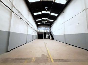 Bodega-Galpón , Vicente López · Dueño Directo Alquila 300 m² Zonificación Industrial 1