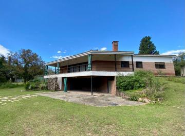 Casa de 6 ambientes, San Roque · Venta: San Roque, Camino a Carlos Paz. Predio con Chalet - Mas Dos Cabañas! Oportunidad!