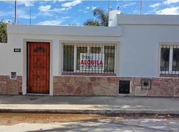 Casa de 7 ambientes, La Cumbre · Alquiler Permanente en La Cumbre