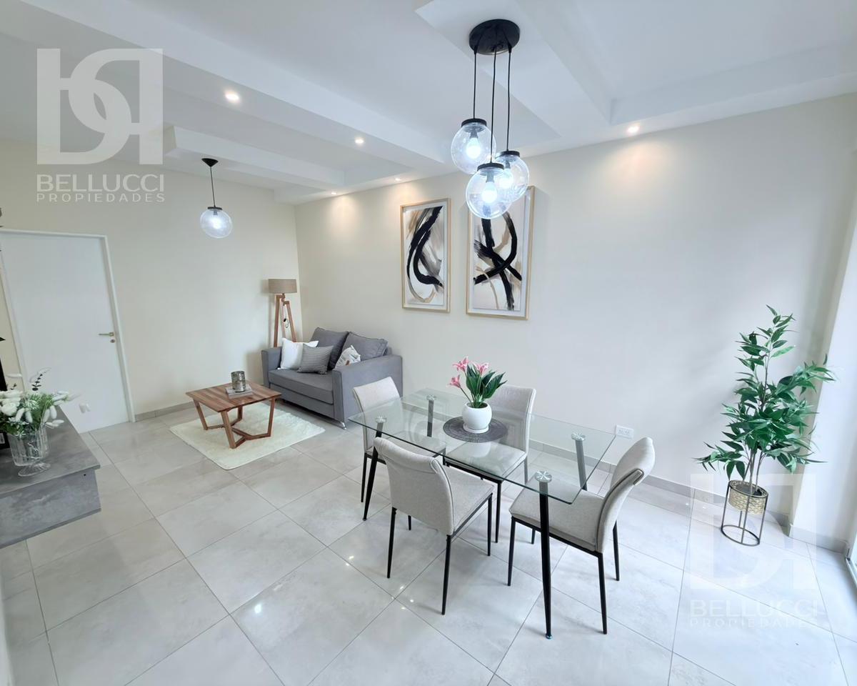 Departamento de 2 ambiente en venta con balcón — Calle Brown