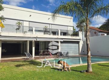 Casa de 5 ambientes, La Plata · Excelente Propiedad en La Ciudad de La Plata