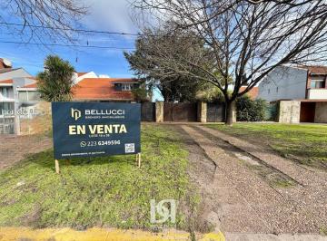 Terreno · 390m² · ¡Oportunidad! Lote en Venta Sobre Av Paso