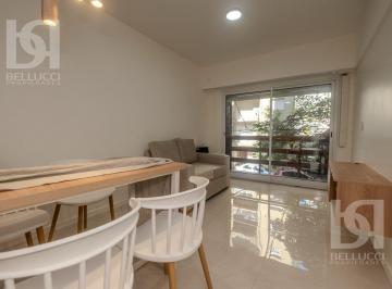 Departamento · 70m² · 3 Ambientes · Venta // 3 Amb Reciclado // Plaza Colon