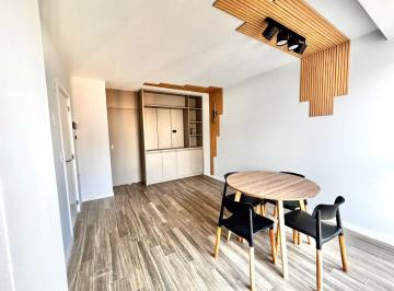 Living / Comedor · Departamento 2 Ambientes Plaza Mitre