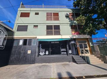Departamento de 3 ambientes, Lomas de Zamora · Oportunidad. Amplio Depto 3 Ambientes con 2 Cocheras, Terraza en El Centro de Lomas. Apto Credito