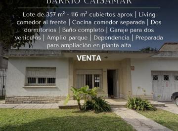 Casa · 100m² · 3 Ambientes · 2 Cocheras · Casa Tres Ambientes con Dependencia - - Apta a Credito - Gran Potencial de Ampliacion - Caisamar - m