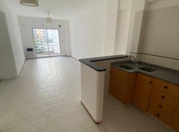 Departamento de 1 ambiente, Recoleta · Excelente Monoambiente Al Contrafrente, Edificio con Pileta y Parrilla