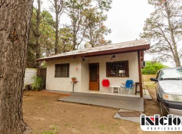 Casa de 5 ambientes, Nueva Atlantis · Casa Funcional con Espacios Verdes - C1089