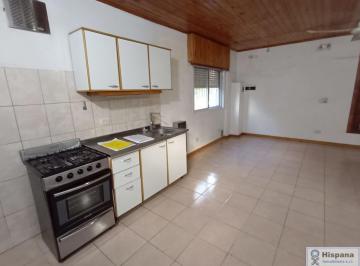 Casa · 200m² · 3 Ambientes · 1 Cochera · Casa en Alquiler en del Viso. 2 Dorm.