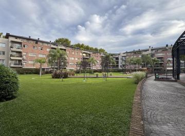 Departamento · 118m² · 4 Ambientes · 1 Cochera · Departamento en Dúplex Complejo Beccar Plaza