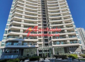 Foto1 · Vendo Excelente Apto de 2 Dorm + Dependencia, 4 Baños en Torre Look Brava
