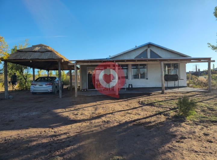 Casa · 54m² · 4 Ambientes · 1 Cochera