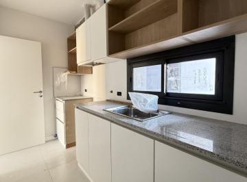 Departamento · 50m² · 3 Ambientes · 1 Cochera · 60 m - 1 D - Cocina Separada - Lavadero - Balcon Aterrazado