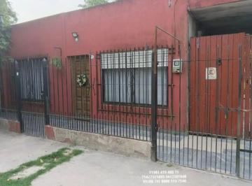 Casa de 3 ambientes, Presidente Perón · Venta de Casa en Guernica Ubicada a 2 Cuadras de H. Yrigoyen