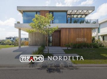 Casa · 499m² · 5 Ambientes · 1 Cochera · Casa en Venta en El Yacht, Nordelta, Tigre