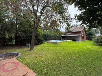 Casa · 140m² · 5 Ambientes · 2 Cocheras · Casa en La Fraternidad