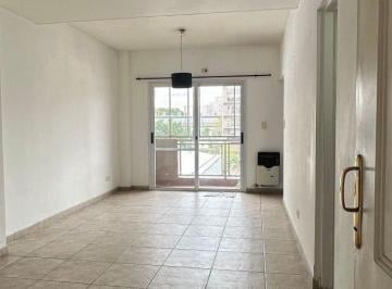 Departamento de 3 ambientes, Esteban Echeverría · Departamento en Venta con Terraza Privada