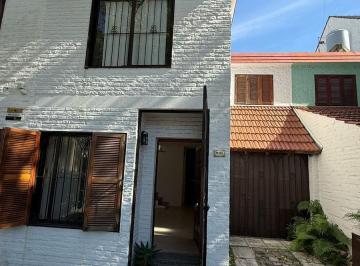 PH · 80m² · 5 Ambientes · 1 Cochera · PH en Moron Norte