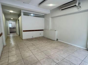 Local comercial de 3 ambientes, Morón · Venta - Local Comercial en Excelente Ubicación del Centro de Morón