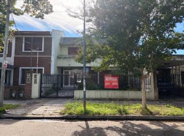 Casa · 429m² · 3 Ambientes · 2 Cocheras · Casa en Villa Ballester