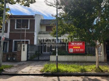 Casa · 429m² · 3 Ambientes · 2 Cocheras · Casa en Villa Ballester