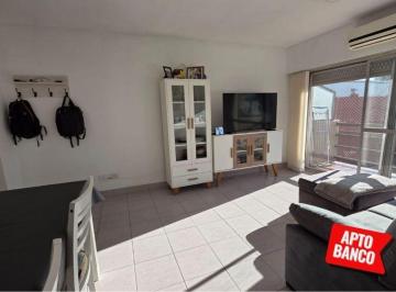 Departamento de 4 ambientes, La Plata · Departamento Calle 8 E/ 56 y 57 con 50 m² Construidos y 2 Habitaciones en Venta en La Plata