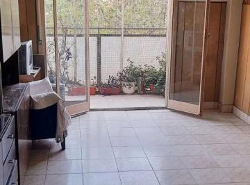 FRC-FRC-8054_2 · Av Rivadavia 1500 Balvanera 3amb U$90.000