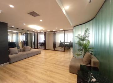 Oficina comercial · 250m² · 10 Ambientes · 2 Cocheras · Oficina Premium en Alquiler en Torre Chacofi II, Totalmente Renovada - Piso Alto